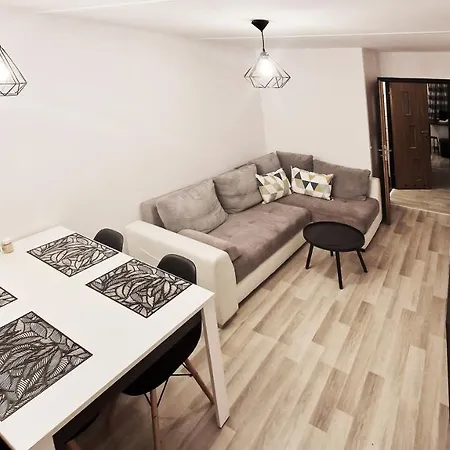 Zakatek - Centrum * 스클라르스카포렘바