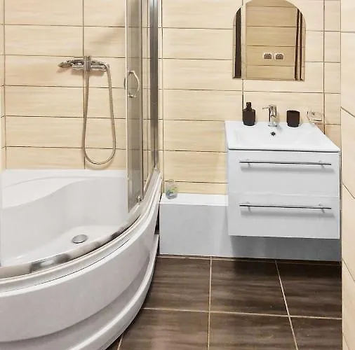 Zakatek - Centrum * 스클라르스카포렘바